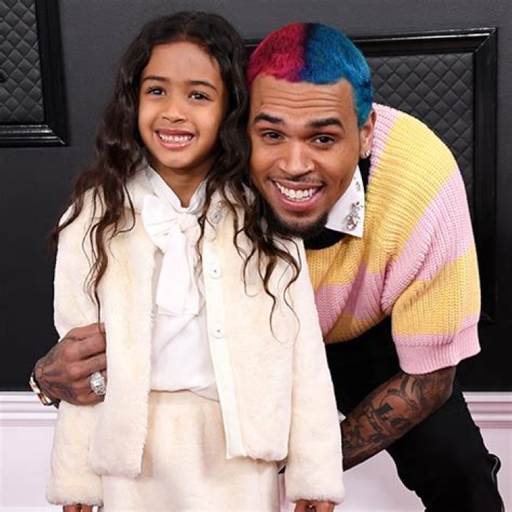 Chris Brown Daughter 6th Birthday He Reunites With Nia Toptenfamous