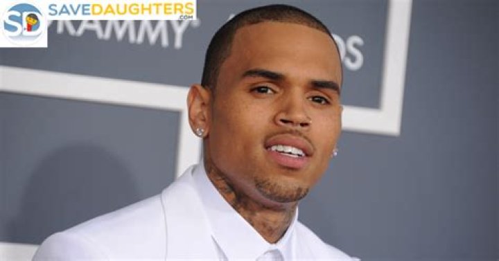 Chris Brown Wiki, Age, Biography, Wikipedia, Education, Wife, Family