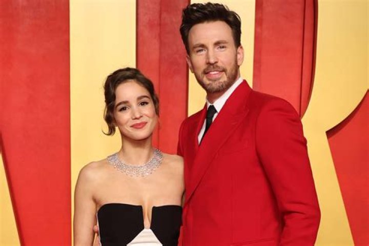 Chris Evans, wife Alba Baptista throwing second wedding celebration in