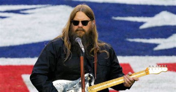 Chris Stapleton Sings the National Anthem at Super Bowl LVII Watch