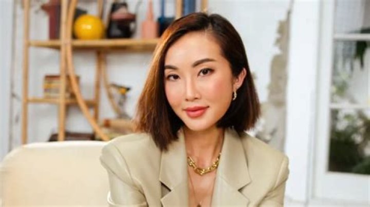 Chriselle Lim (Tiktok Star) Wiki, Biography, Age, Boyfriend, Family