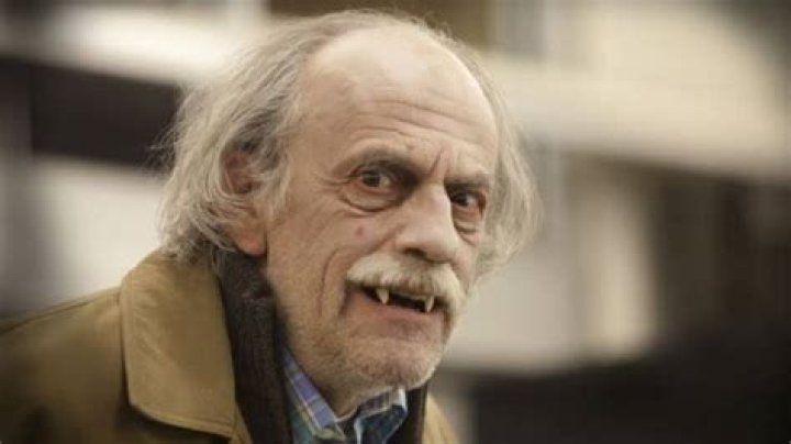 Christopher Lloyd Bio, Affair, Ethnicity, Salary, Married, Wife