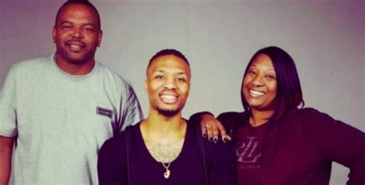 Damian Lillard Parents, Siblings, net worth & Height EducationWeb