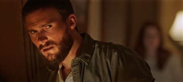 Dangerous Trailer Has Scott Eastwood on the Run in Action Thriller LRM