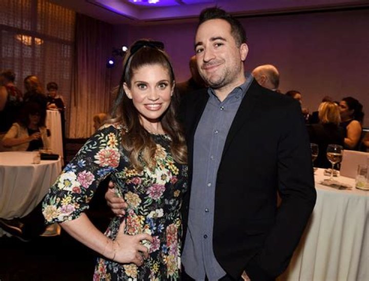 Danielle Fishel & Husband Jensen Karp's Wedding Details