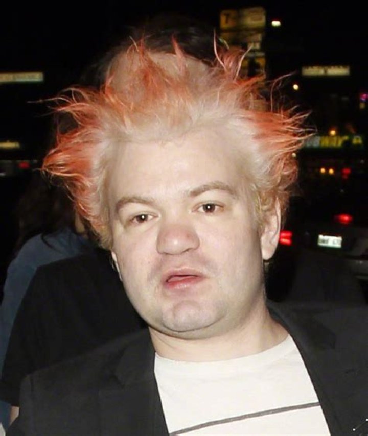 Deryck Whibley is a dad