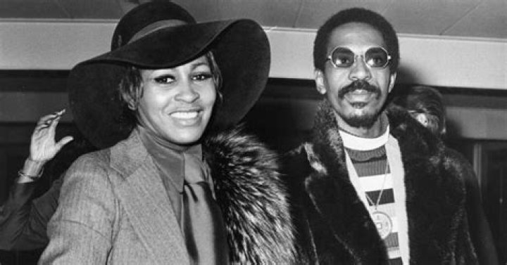 Did Tina Turner attend Ike Turner's funeral?