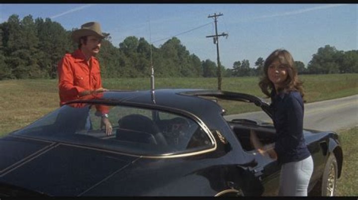 Discover: Sally Field's Age In "Smokey And The Bandit"