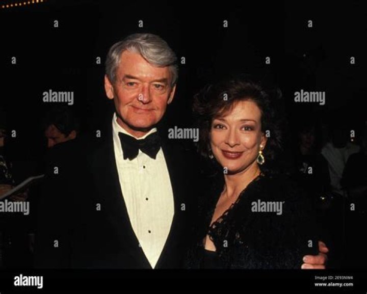 Dixie Carter & Hal Holbrook in 2023 Dixie carter, Hollywood couples