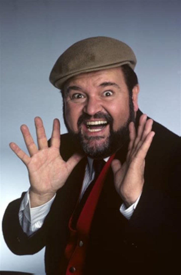Dom DeLuise 19332009 Photo 1 CBS News