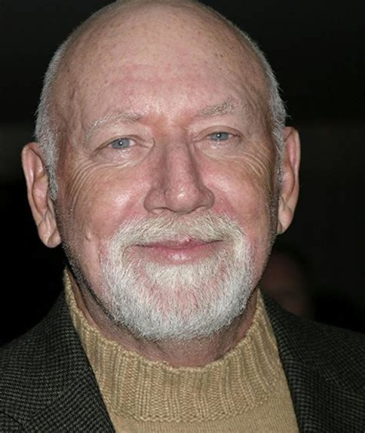 Donald P. Bellisario Movies, Bio and Lists on MUBI