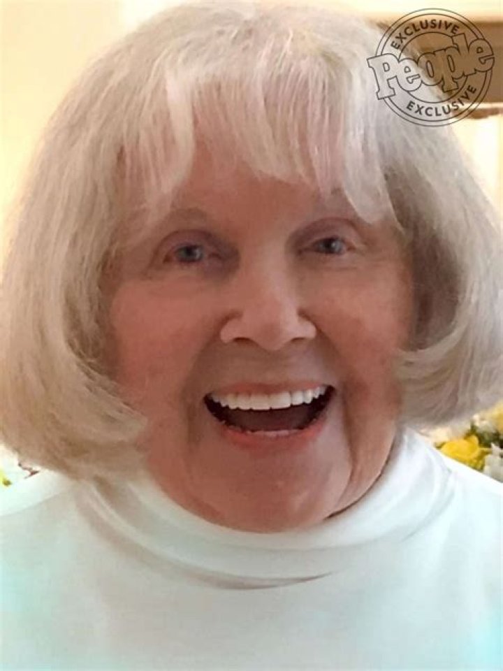 Doris Day dies aged 97 Hollywood icon lived different life to on