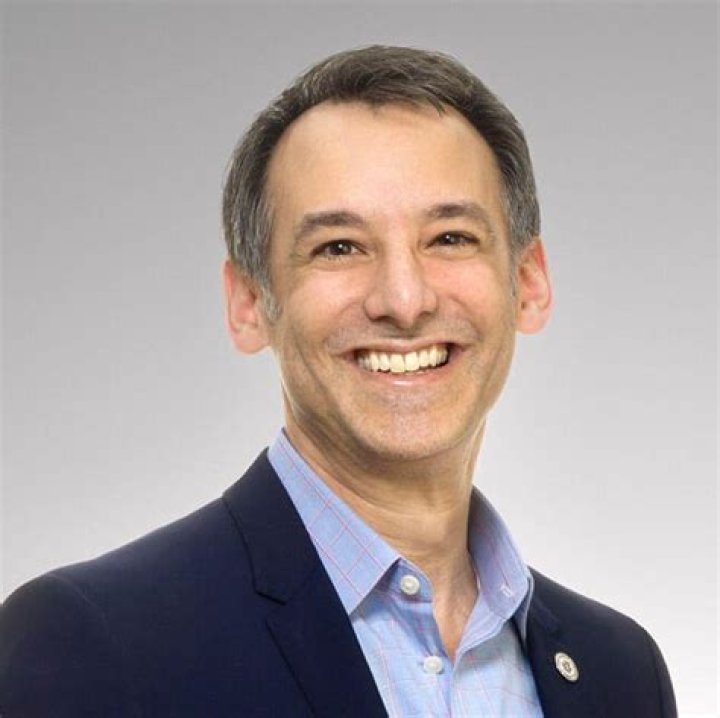 Dr. Howard Krein Net Worth, Age, Height, Weight, Early Life, Career