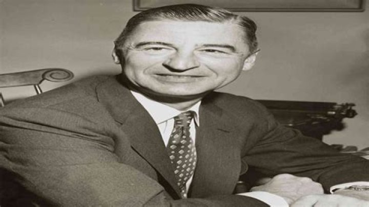 Dr. Seuss Biography Age, Height, Birthday, Family, Net Worth