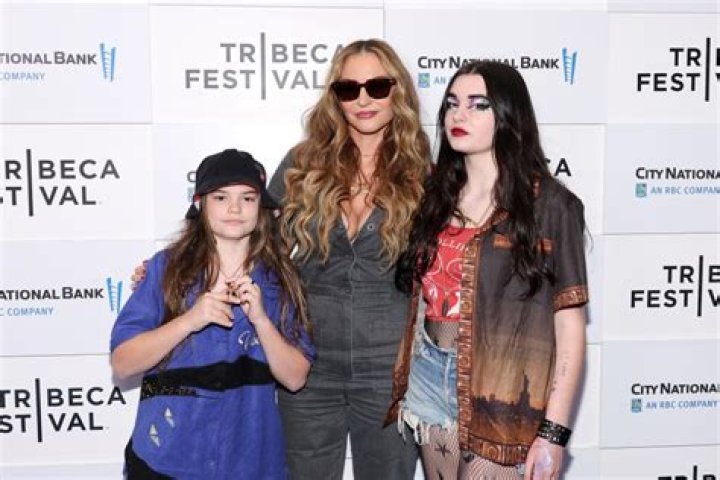 Drea De Matteo And Children Cassidy Katie Comic Con Worth Age Height