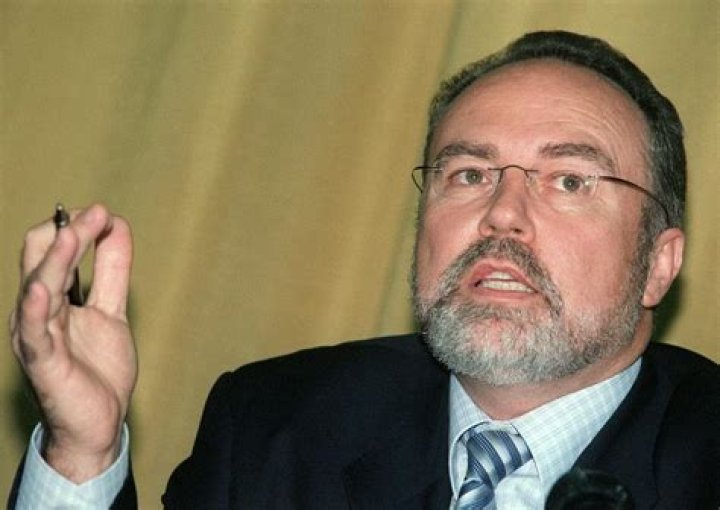 Eduardo Tamayo reaparece envuelto en una trama de extorsi&oacute;n a