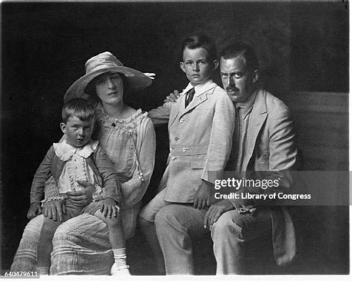 Edward Beale Mclean 18891941 Photograph by Everett Pixels
