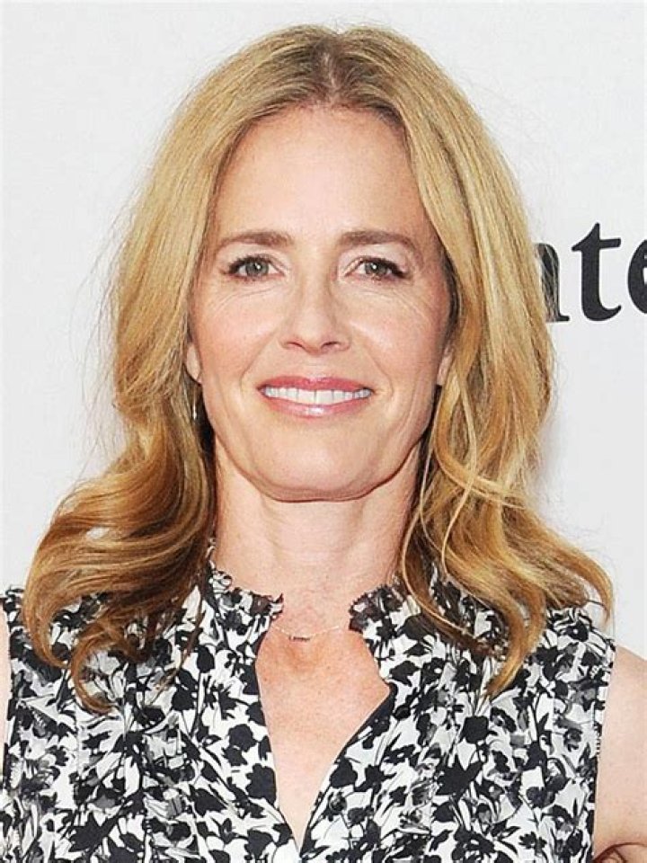 Elisabeth Shue Profile Images — The Movie Database (TMDB)