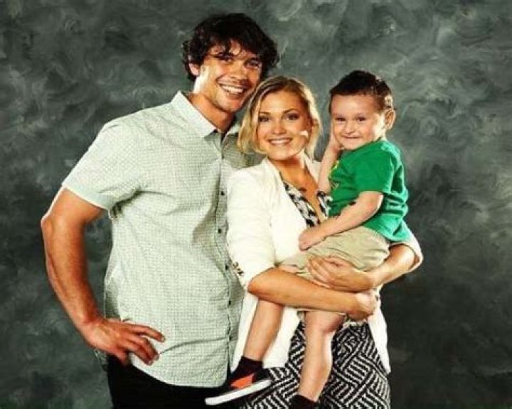 Eliza Taylor Bio, Facts, Family Life of Australian Actress
