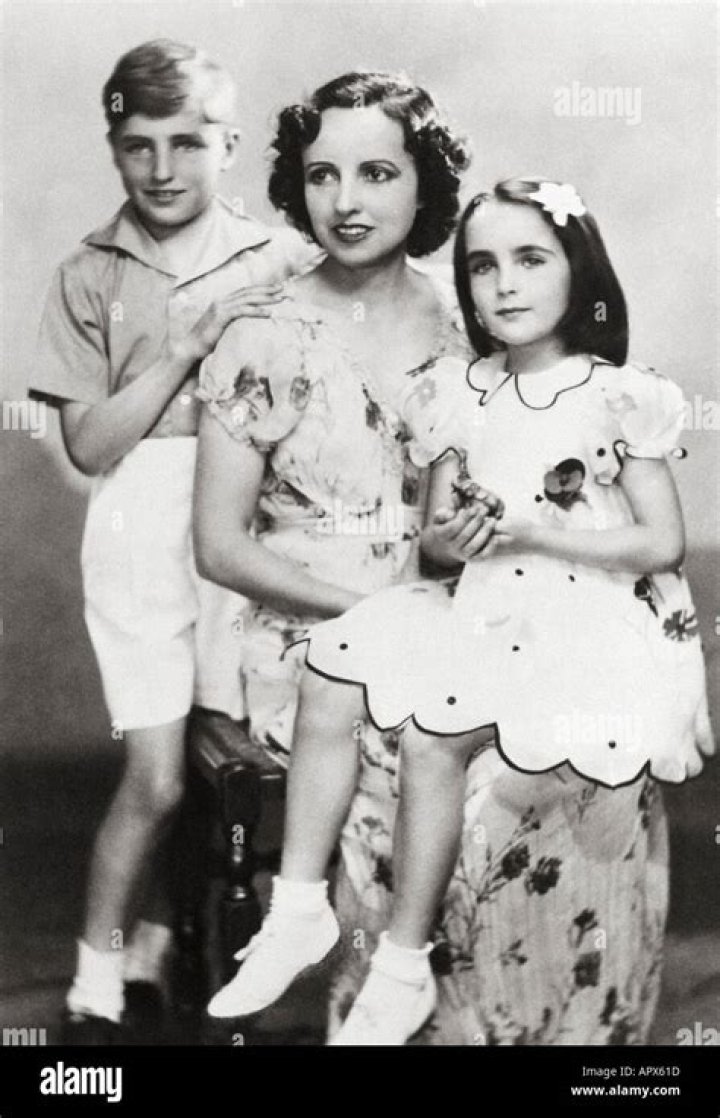 Elizabeth Taylor with her brother, Howard Elizabeth taylor, Movie