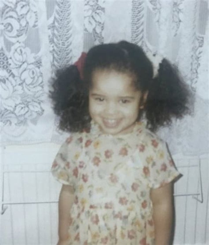 Ella Mai Biography Facts, Childhood, Family Life of British Singer