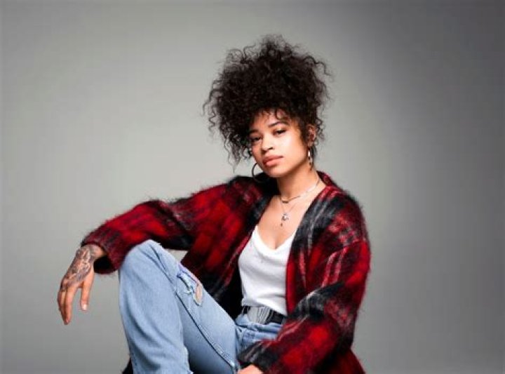 Ella Mai Nationality, Ethnicity, Race, and Religion