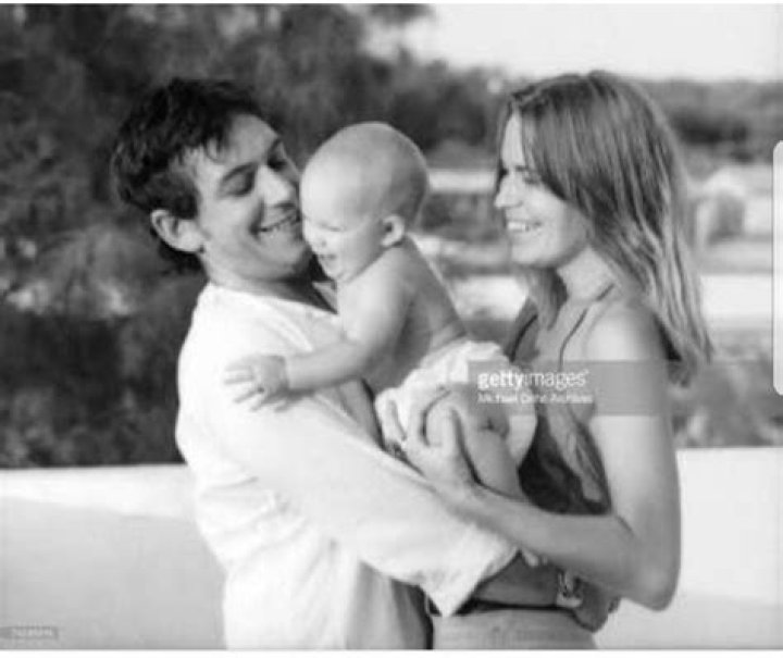 Eric with 2nd wife Rose Marks and daughter Alex Eric Burdon, House Of