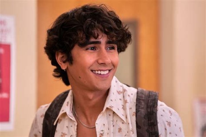 Ethan Never Have I Ever Season 4 Episode 3 TV Fanatic