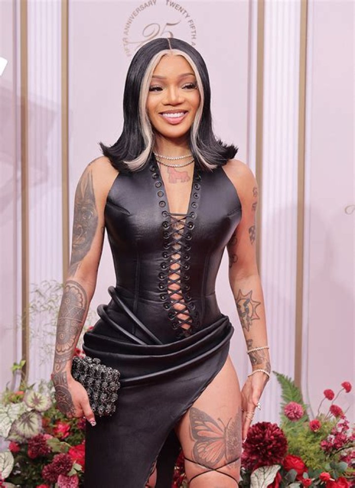 Everything about the Rapper GloRilla Including her Real Name