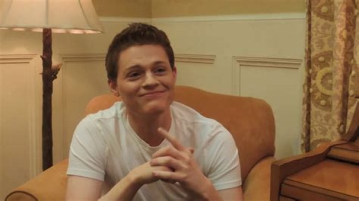 Exclusive Sean Berdy Talks Switched at Birth's 100th Episode YouTube