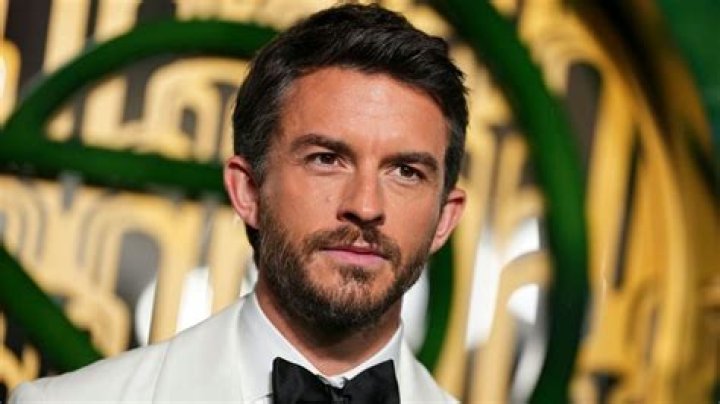 Facts About Jonathan Bailey, Who Plays Anthony of Bridgerton