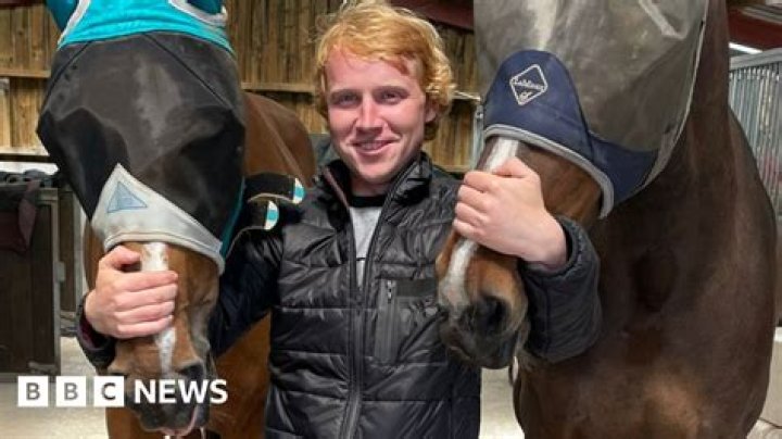 Family pay tribute to showjumper Max Berry after crash BBC News