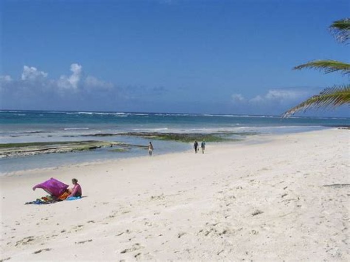 FileDiani Beach Sunrise Kenya.jpg Wikimedia Commons