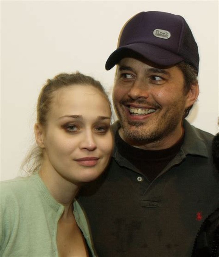 Fiona Apple reveals secret marriage to fashion photographer Lionel