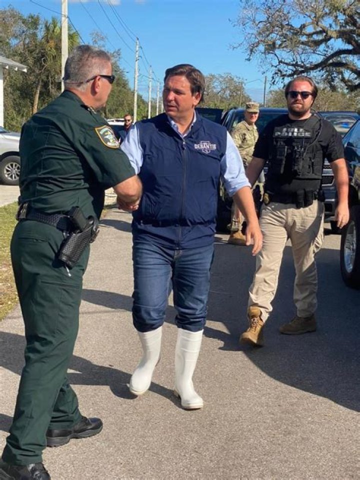 Florida Governor Ron Desantis Height Clifton Sparks Viral