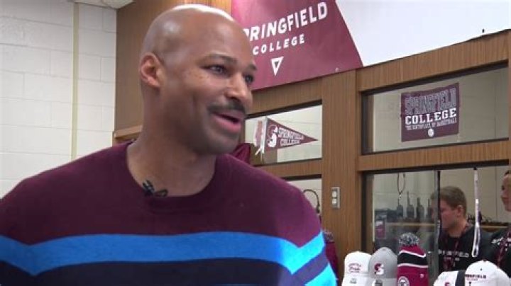Former NBA player, Springfield native Travis Best announced as coowner