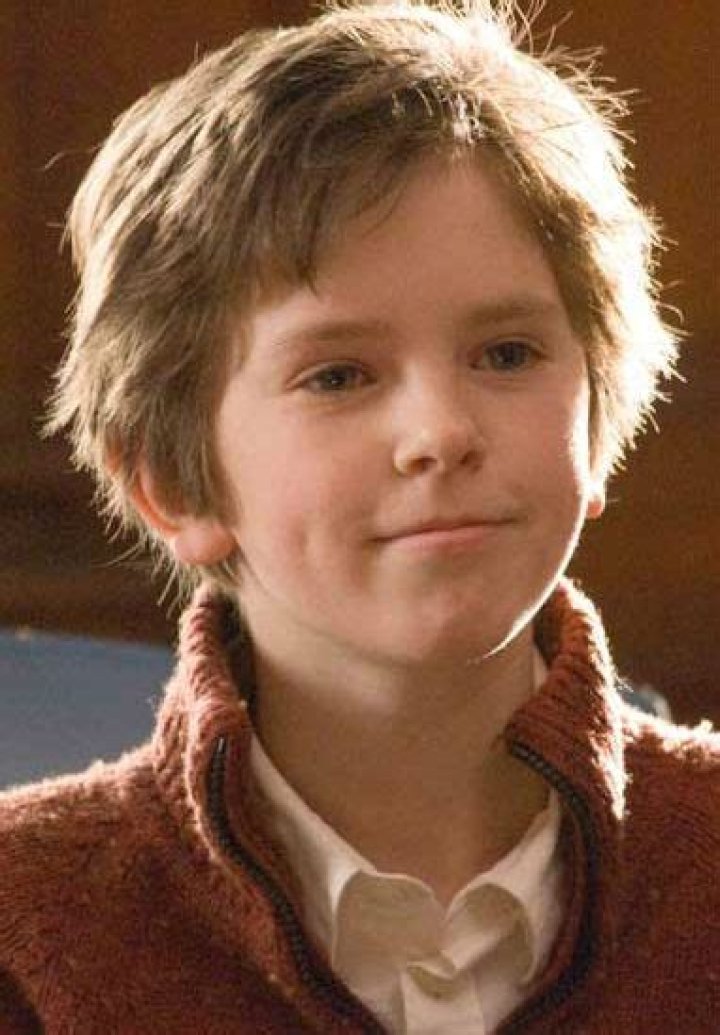 Freddie Highmore Biography Facts, Childhood, Family Life