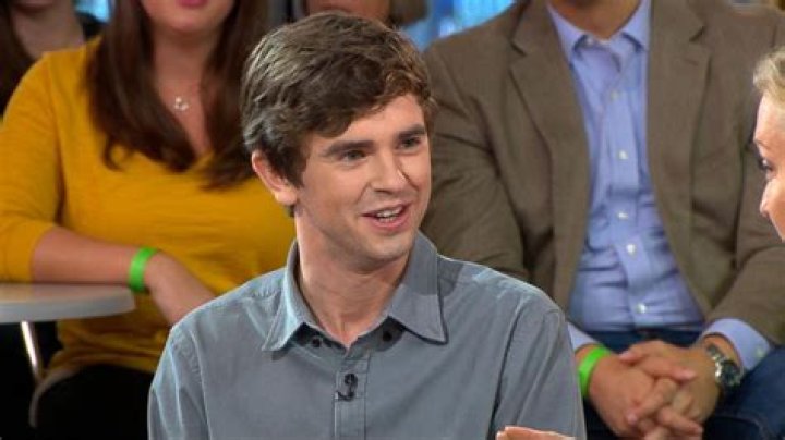 Freddie Highmore dishes on what's next on 'The Good Doctor' YouTube