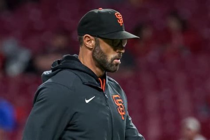 Gabe Kapler Refuses To Participate In National Anthem Time