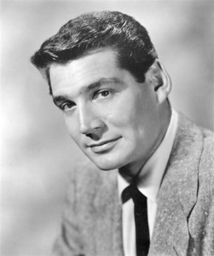 Gene Barry dies at 90; star of 'Bat Masterson' and costar of 'La Cage