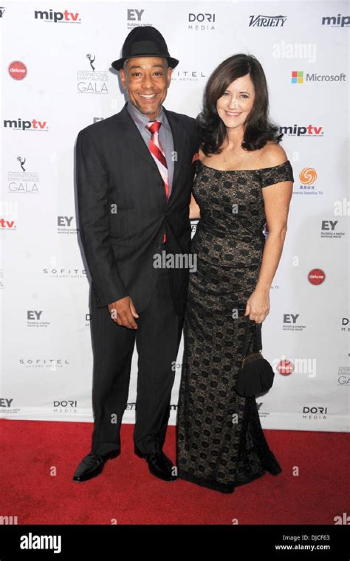 Giancarlo Esposito and Joy Mcmanigal had a fun moment on the red Anne