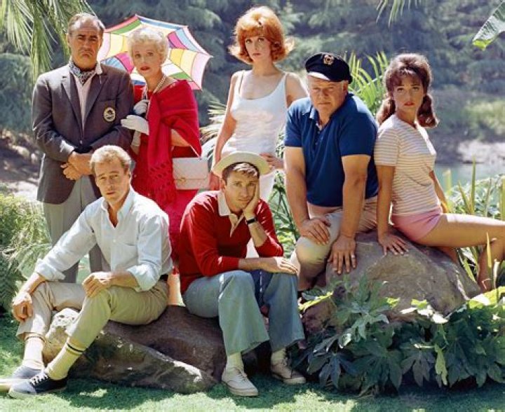 GILLIGANS ISLAND comedy series television (11) wallpaper