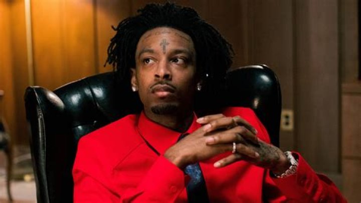 Grammynominated rapper 21 Savage is arrested by ICE officers as an