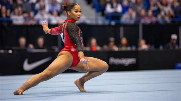 Gymnast Jordan Chiles' Mom Gets Delay in Prison Sentence Start Date