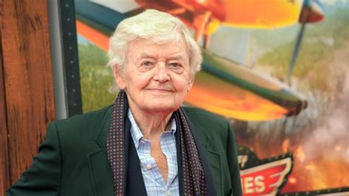 Hal Holbrook's Cause Of Death: The Mystery Unraveled