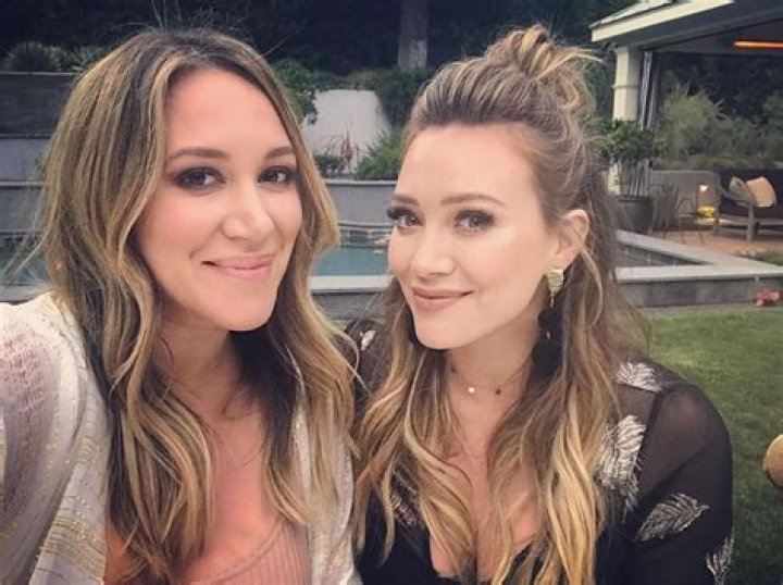Hilary Duff Throws Pregnant Sister Haylie a 'Celebratory' Dinner in