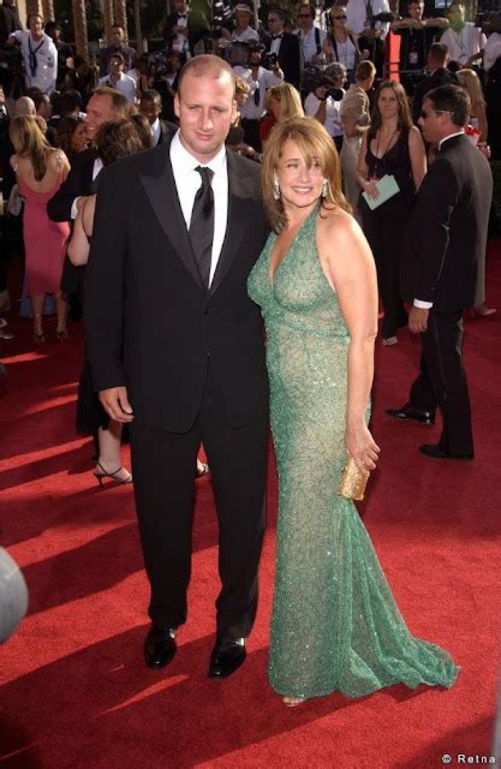 Holly Celebrity Gossips Lorraine Bracco is dating toyboy Jason Cipolla
