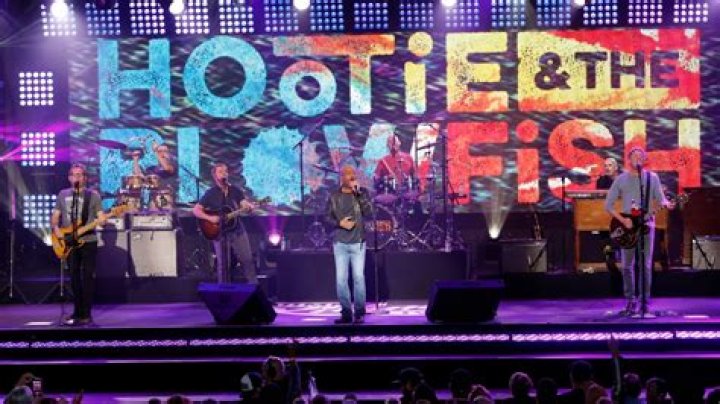 Hootie and the Blowfish announce Cincinnati date of new Group Therapy Tour