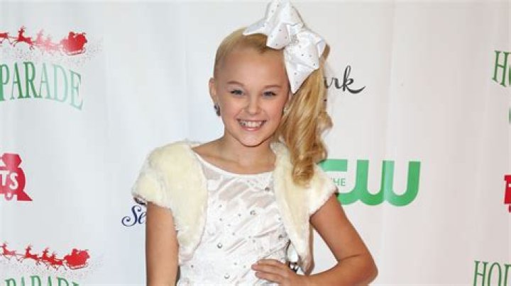 How Child Star JoJo Siwa Built Her Sparkly Empire Time