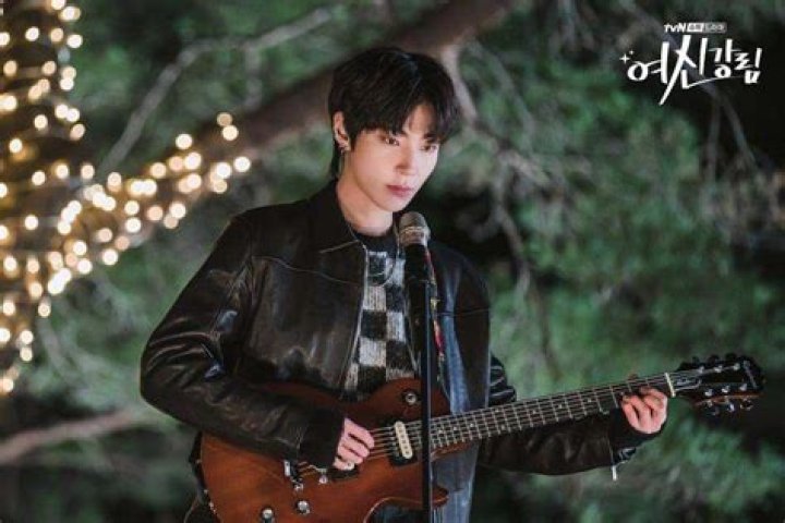 Hwang In Yeob est un rebelle sauvage avec un c&oelig;ur d'or dans l